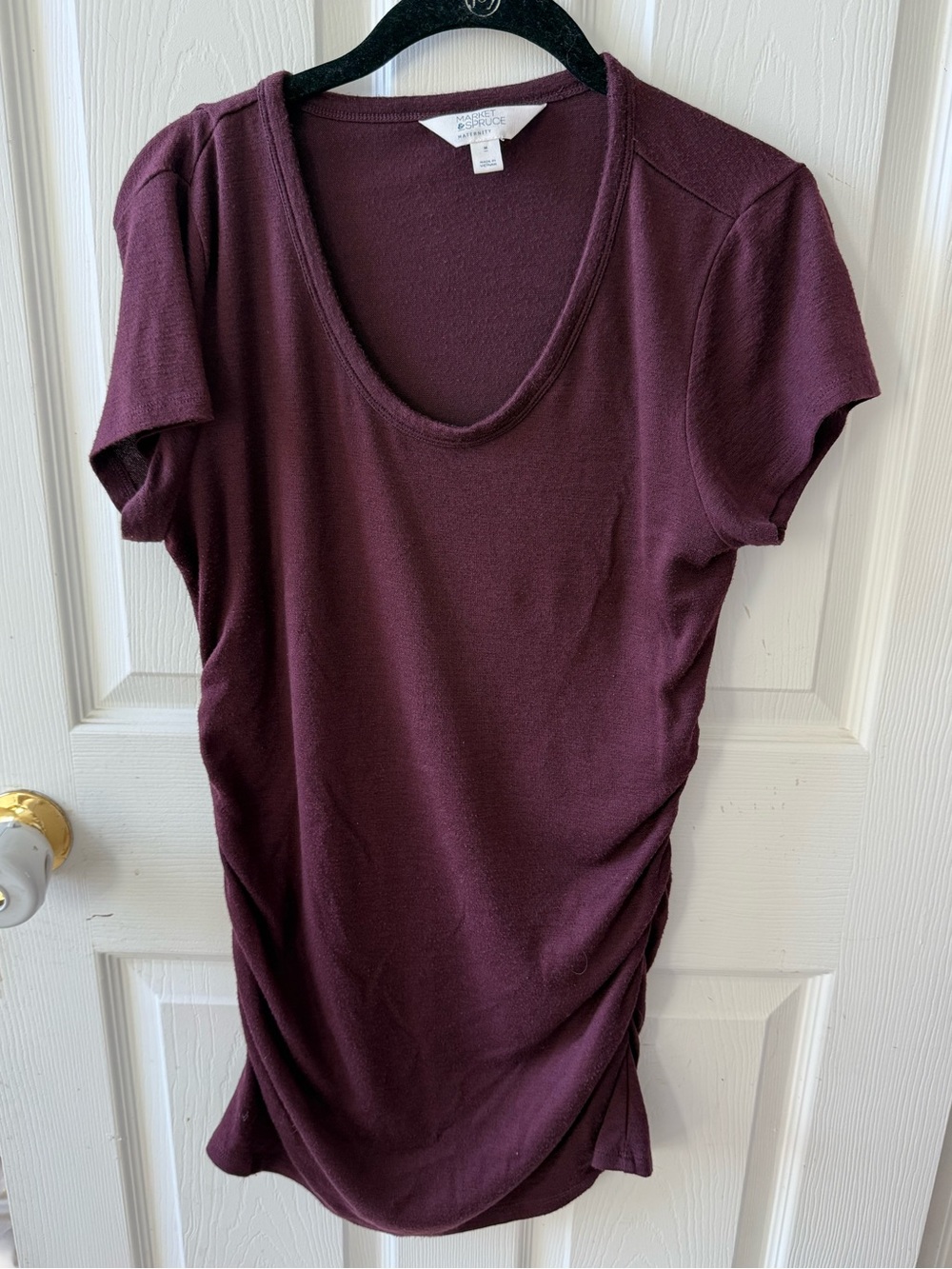 Market & Spruce Maternity Plum Ruched Side Scoop Neck Tee M